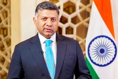 Indian Envoy's Blunt Reply On Russia Oil Question
