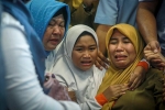 Indonesia, Indonesia plane, indonesia s lion air flight with 189 on board crashes into sea, Airasia