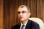 jet airways ceo vinay dube, jet airways ceo letter to employees, jet airways ceo vinay dube pens emotional letter to employees, Indian banks