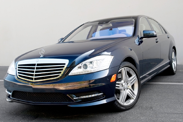 Mercedes-Benz to unveil S400 in India soon!