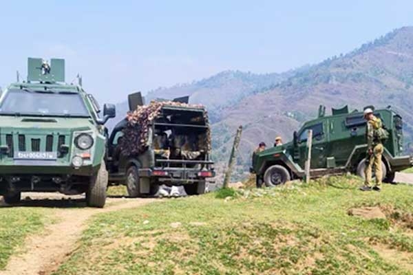 Pak Provokes India with Firing across Line Of Control