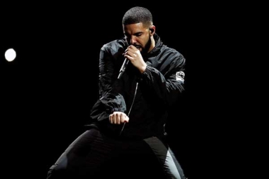 Drake&#039;s &#039;Kiki Challenge&#039; is breaking the Internet... And Bones too