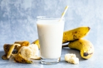 Milk and Banana before bed, Milk and Banana benefits, weak men should consume milk and banana before bed, Better sleep